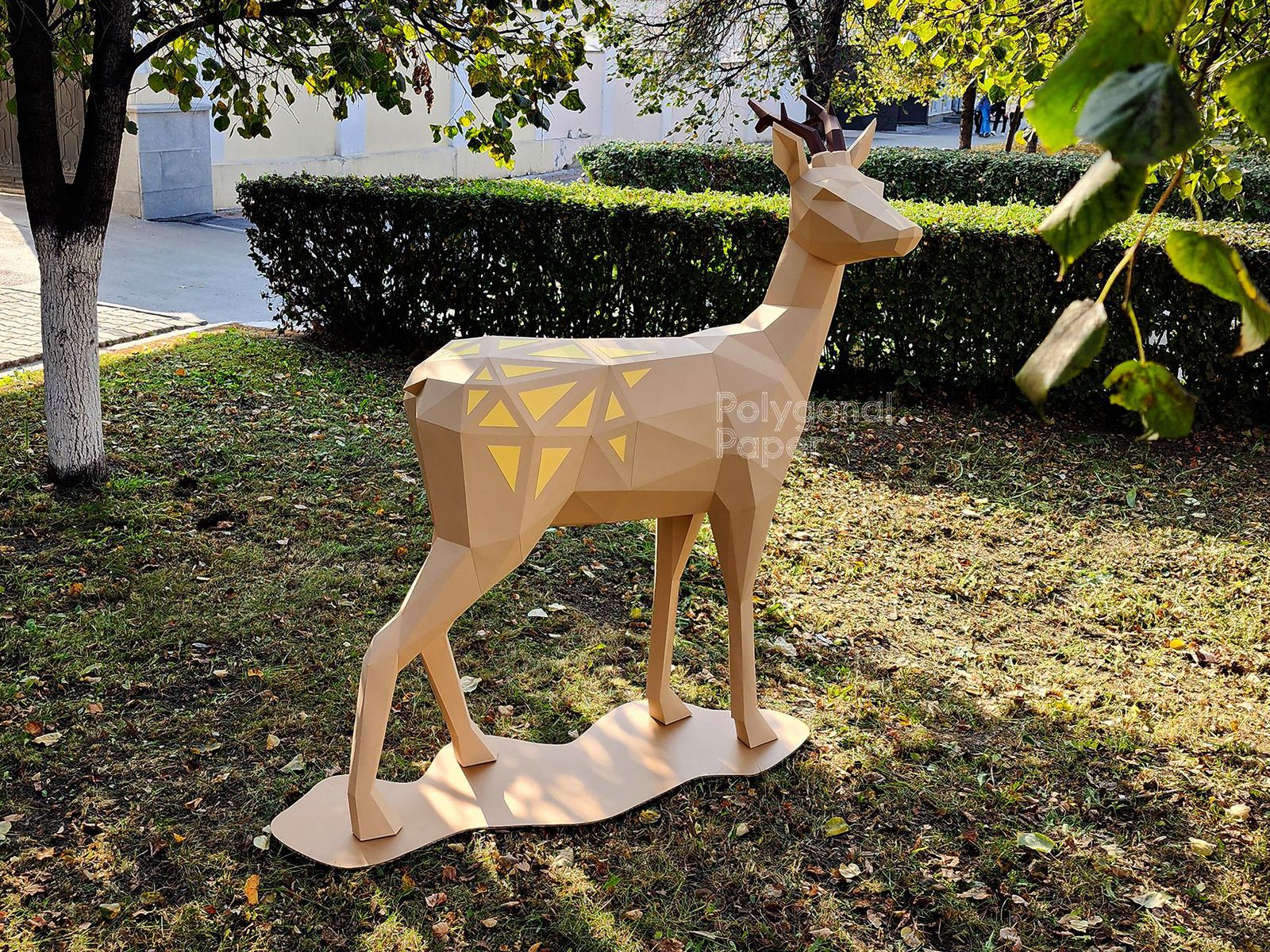 Filable Paper Roe Polygonal Paper — Roe deer: Papercraft Scheme for Printing