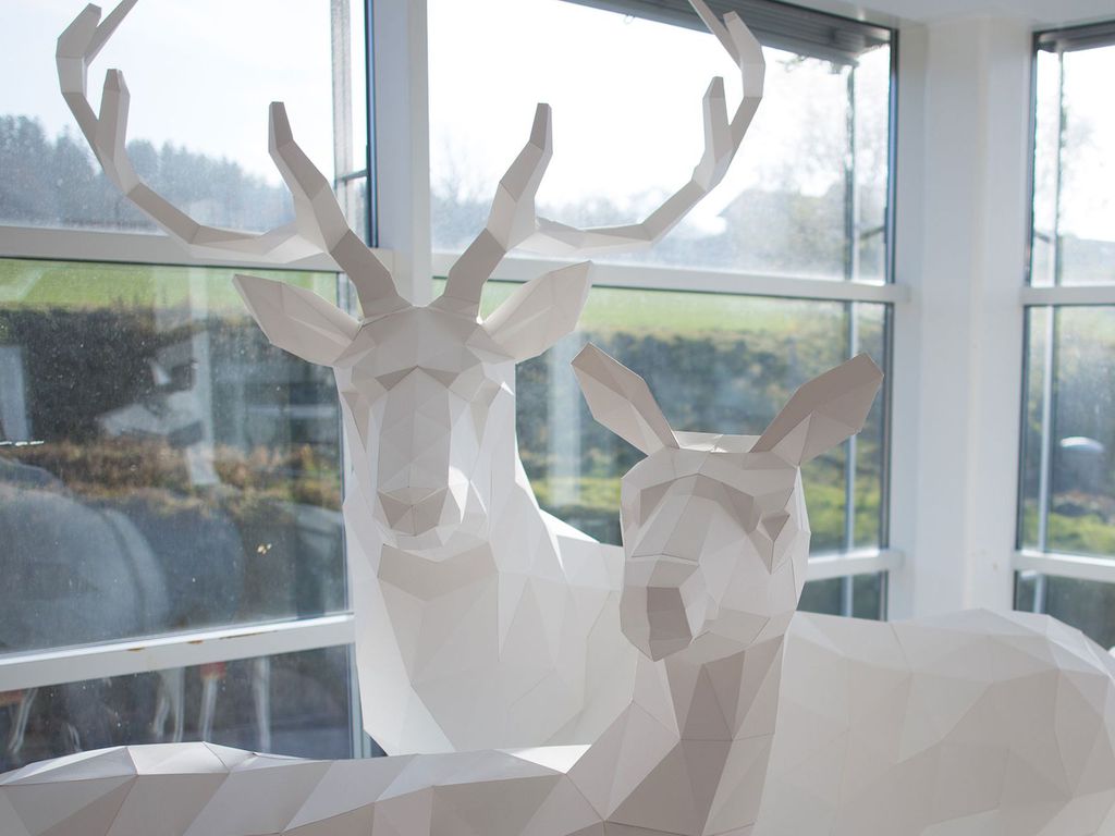 Paper sculptures for the shopping mall decor in Switzerland